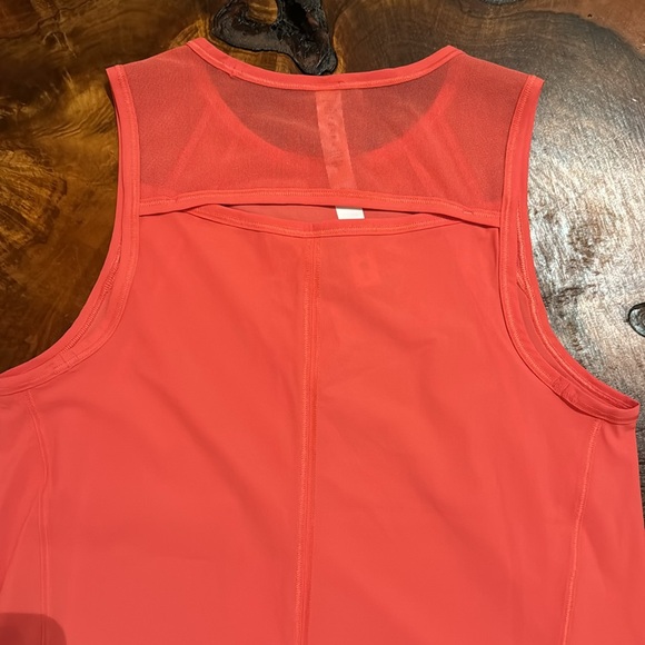 COPY - NWT Lululemon’s Sculpt Tank size 2 yellow or orange - Picture 12 of 15